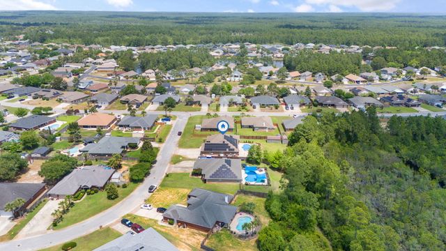 9681 Meadow Wood Lane, Navarre, FL 32566
