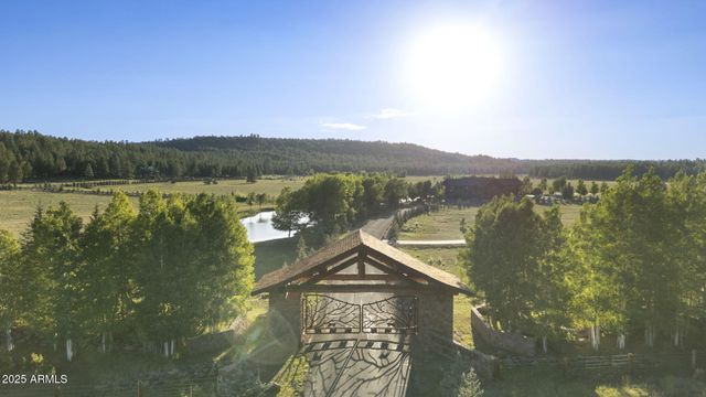 277 E Foxboro Ranch Road 6, Munds Park, AZ 86017