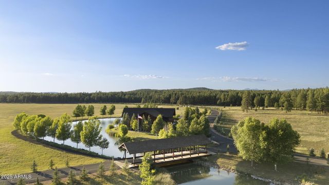 277 E Foxboro Ranch Road 6, Munds Park, AZ 86017