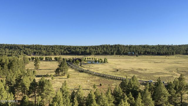 277 E Foxboro Ranch Road 6, Munds Park, AZ 86017