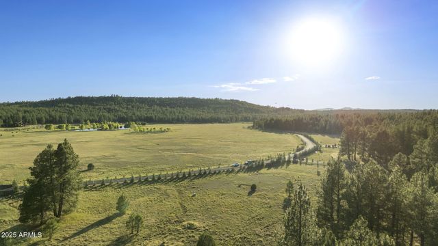 277 E Foxboro Ranch Road 6, Munds Park, AZ 86017