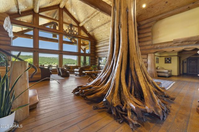 277 E Foxboro Ranch Road 6, Munds Park, AZ 86017