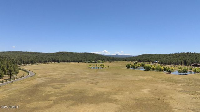 277 E Foxboro Ranch Road 6, Munds Park, AZ 86017