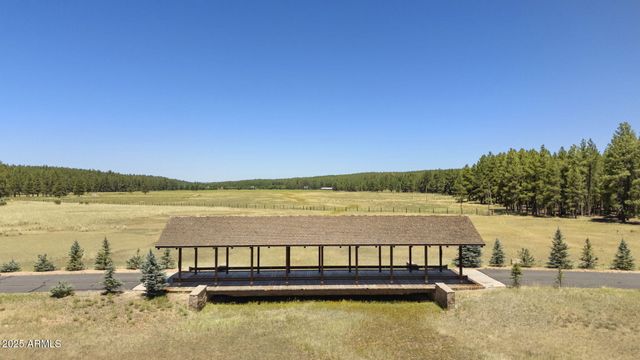 277 E Foxboro Ranch Road 6, Munds Park, AZ 86017