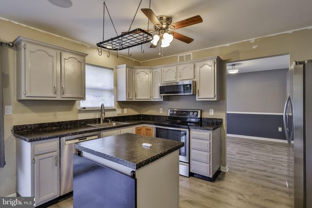 340 AVON ST, Easton, PA 18045