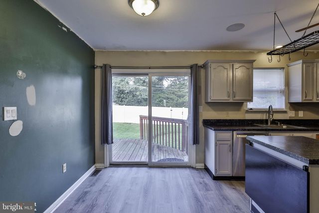 340 AVON ST, Easton, PA 18045