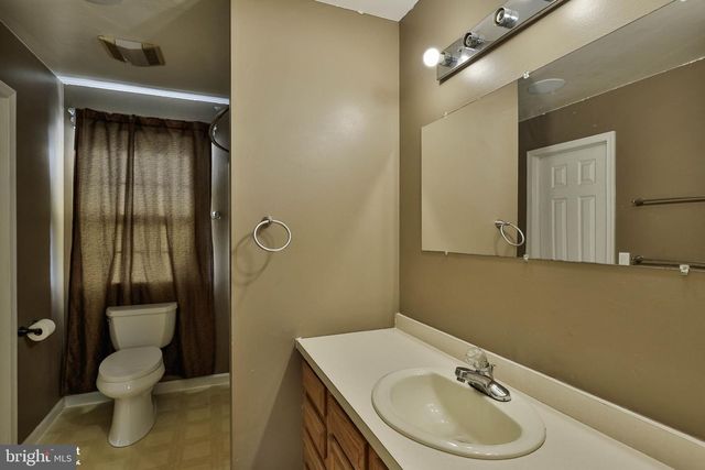 340 AVON ST, Easton, PA 18045