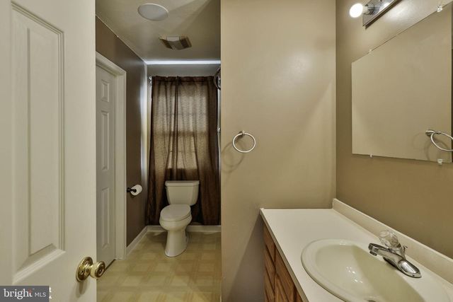 340 AVON ST, Easton, PA 18045