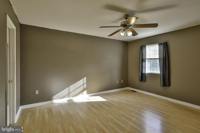 340 AVON ST, Easton, PA 18045