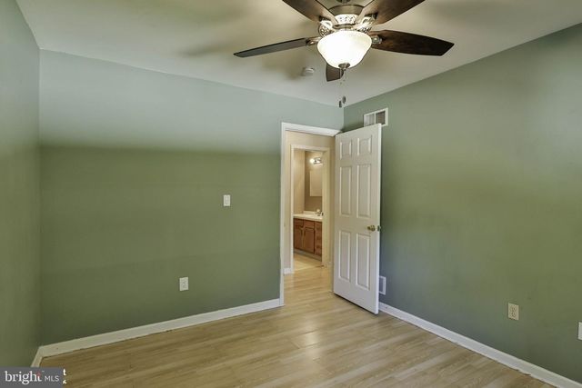 340 AVON ST, Easton, PA 18045