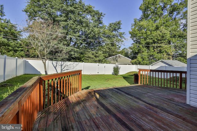 340 AVON ST, Easton, PA 18045