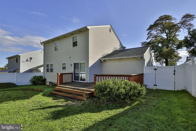 340 AVON ST, Easton, PA 18045