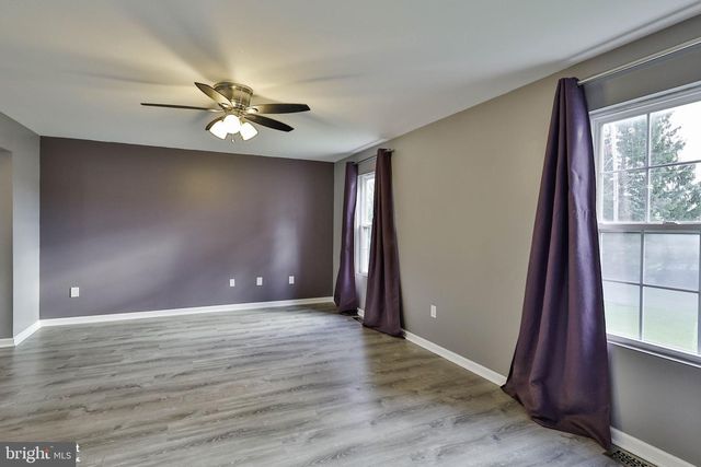 340 AVON ST, Easton, PA 18045