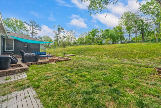 3928 Stilton Dr, Nashville, TN 37207