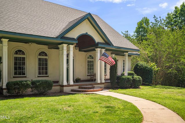 6717 Rolemodel Way, Holly Springs, NC 27540