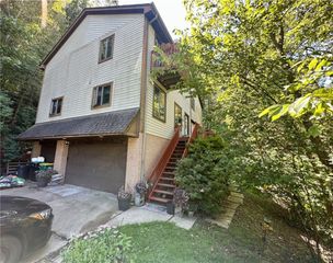 513 Sandra Ln, Indiana Twp, PA 15024