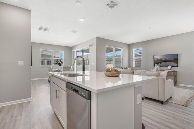 3707 MALAD WAY, Tavares, FL 32778