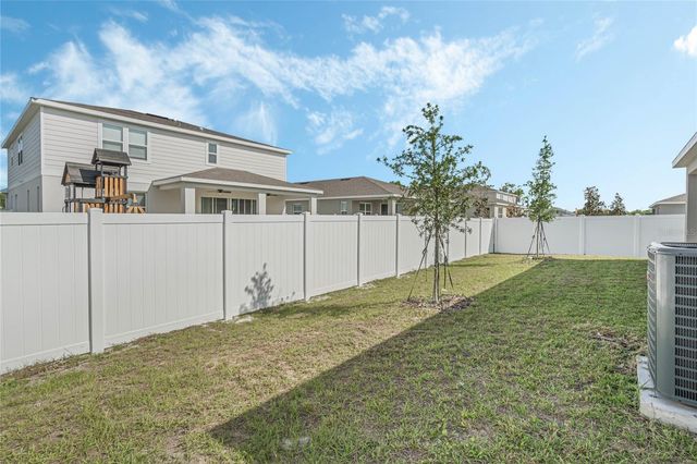 3707 MALAD WAY, Tavares, FL 32778