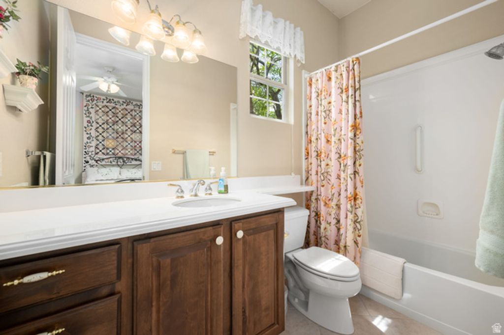 Image 27 of property listing at 4667 S WHISPER POINT DR, St. George, UT 84790
