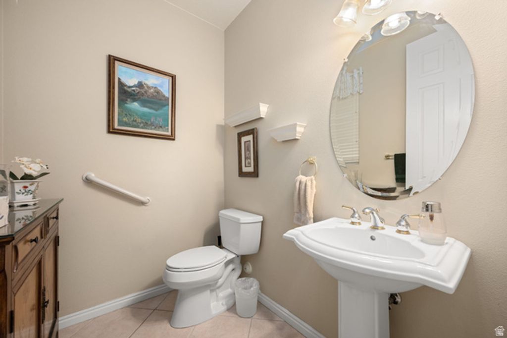Image 28 of property listing at 4667 S WHISPER POINT DR, St. George, UT 84790