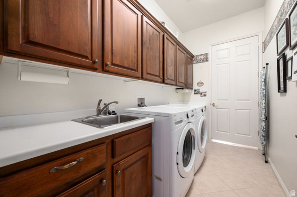 Image 29 of property listing at 4667 S WHISPER POINT DR, St. George, UT 84790