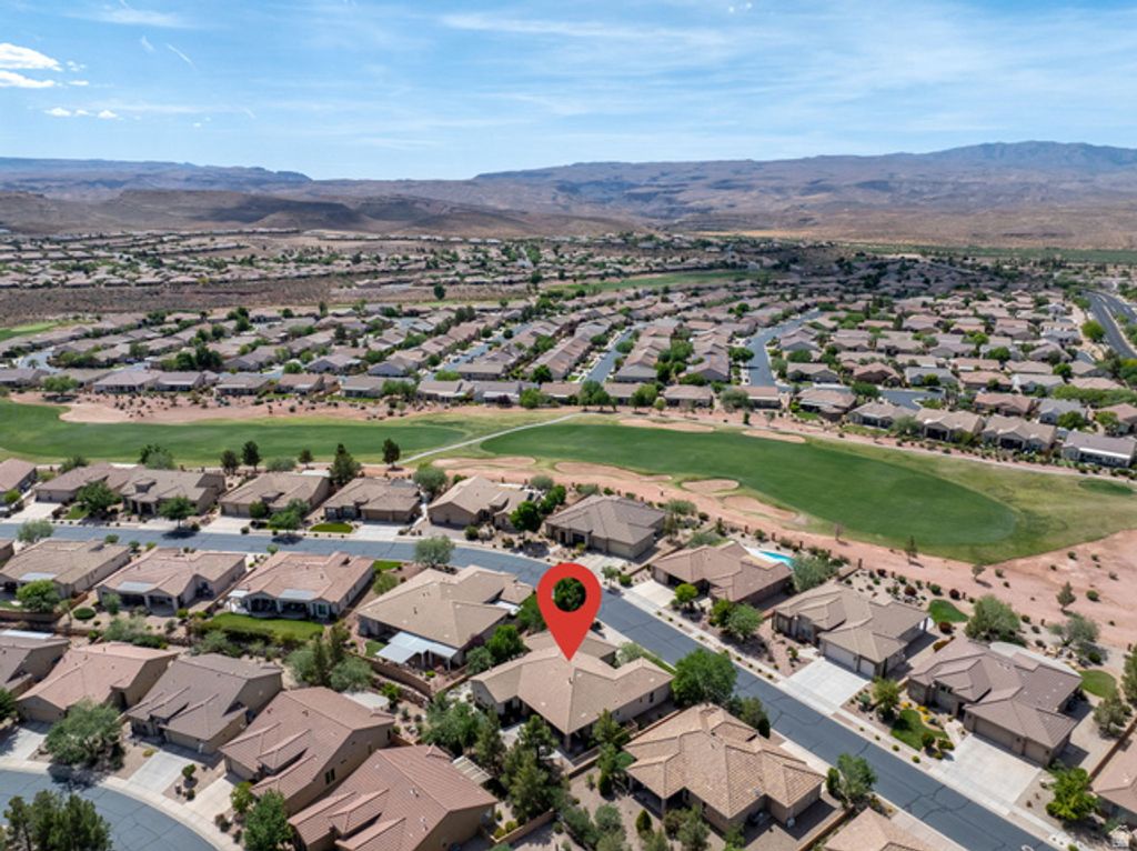 Image 43 of property listing at 4667 S WHISPER POINT DR, St. George, UT 84790