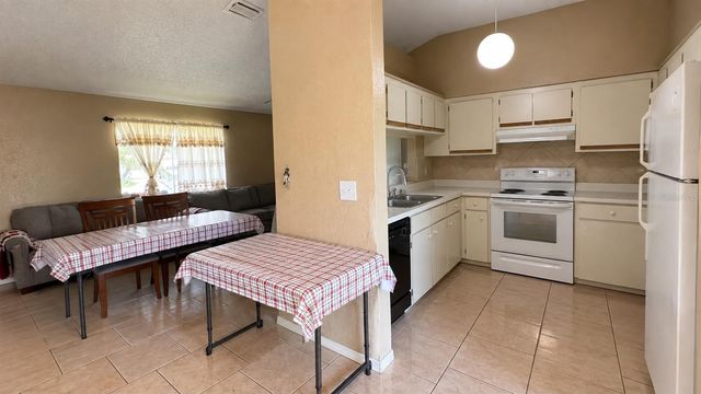 460 WILD ELM COURT, Apopka, FL 32712