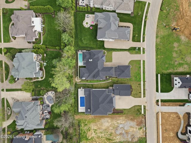 6517 Rosecliff Ct, Prospect, KY 40059