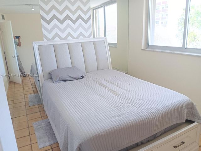 3545 NE 166th Street 304, North Miami Beach, FL 33160