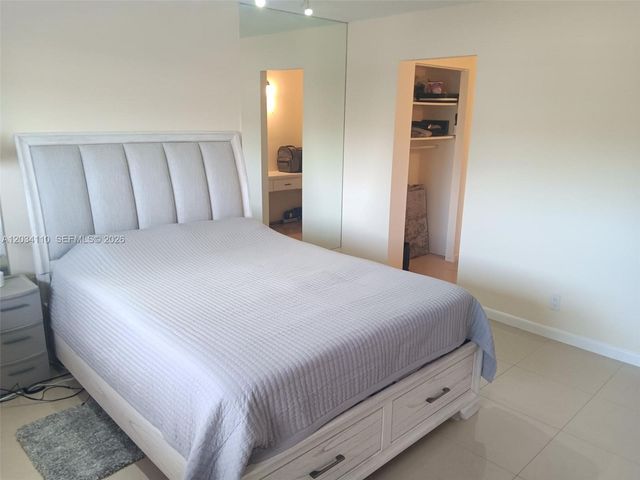 3545 NE 166th Street 304, North Miami Beach, FL 33160