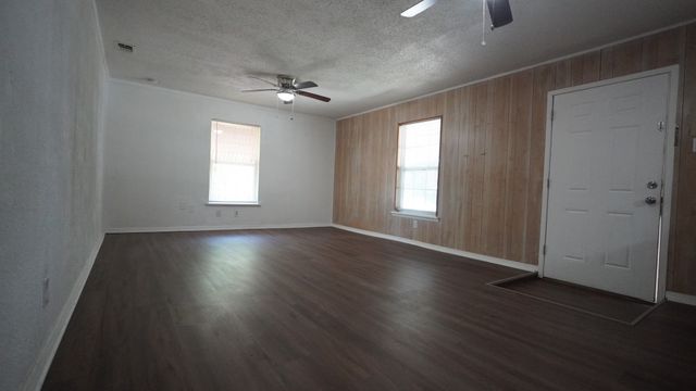 4171 Broken Bow Drive, Lone Oak, TX 75453