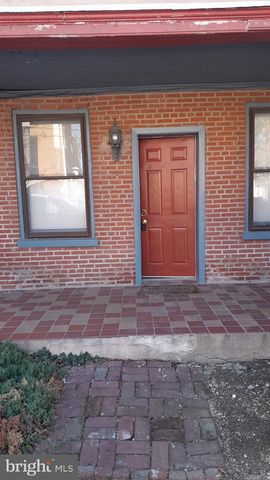 411 W 8TH ST, Wilmington, DE 19801