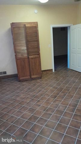 411 W 8TH ST, Wilmington, DE 19801