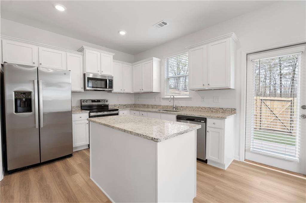 1532 Aralynn Way, Conyers, GA 30013