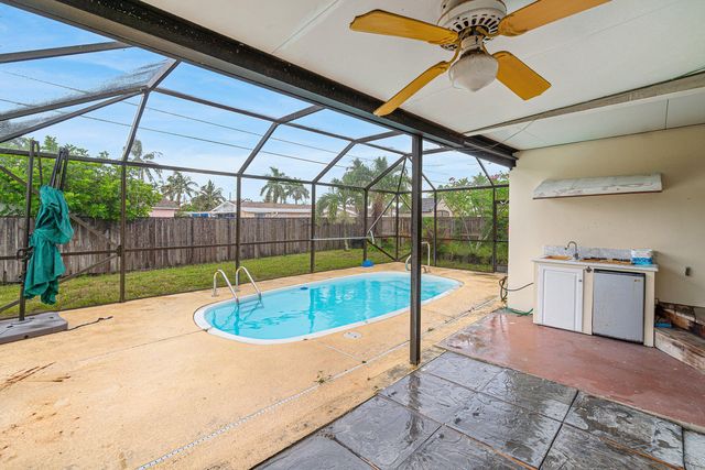 3195 Emerson Avenue, Palm Springs, FL 33461