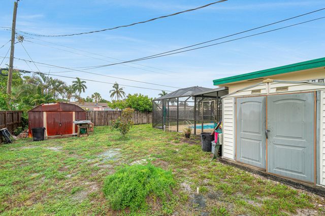 3195 Emerson Avenue, Palm Springs, FL 33461
