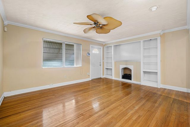 3195 Emerson Avenue, Palm Springs, FL 33461