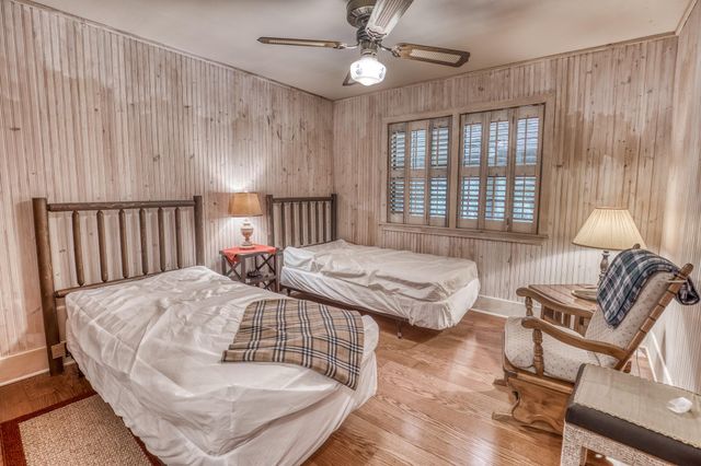 1017 Allen Road, Cat Spring, TX 78933