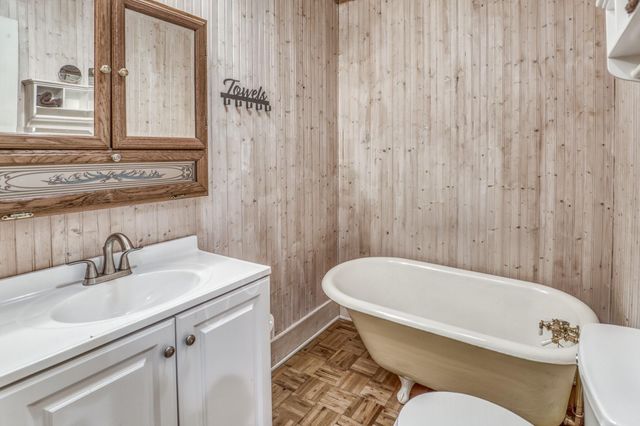 1017 Allen Road, Cat Spring, TX 78933