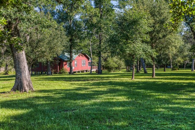 1017 Allen Road, Cat Spring, TX 78933