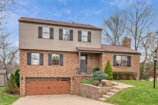 5 Cambria Pt, Shaler, PA 15209