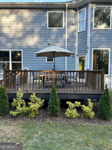 226 Prestwick Drive, Hoschton, GA 30548