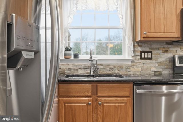 2125 SALFORD ST, Harleysville, PA 19438