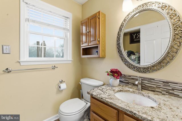 2125 SALFORD ST, Harleysville, PA 19438