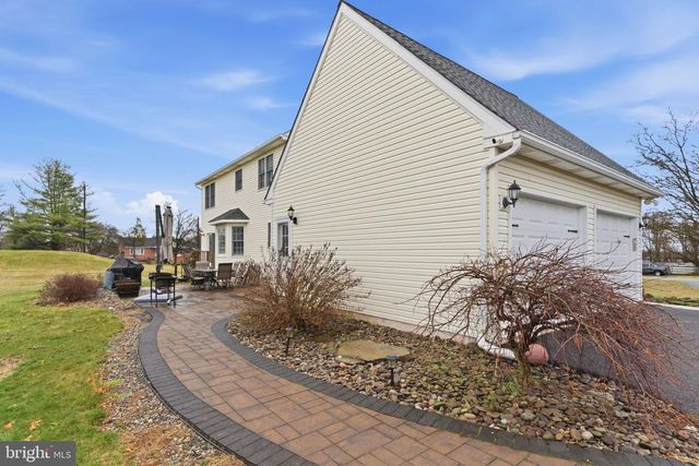 2125 SALFORD ST, Harleysville, PA 19438