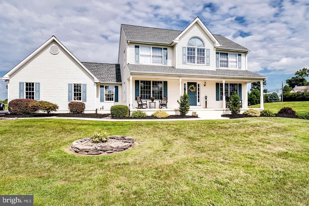 2125 SALFORD ST, Harleysville, PA 19438