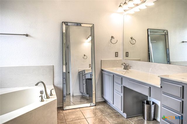 6803 Indian Hawthorne Drive, Killeen, TX 76542