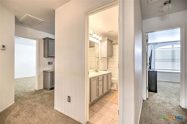 6803 Indian Hawthorne Drive, Killeen, TX 76542