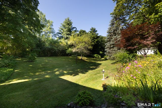 323 Watertown Road, Middlebury, CT 06762