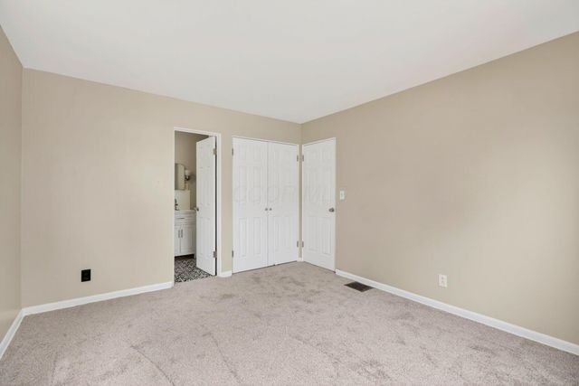 2867 Columbus Street, Grove City, OH 43123